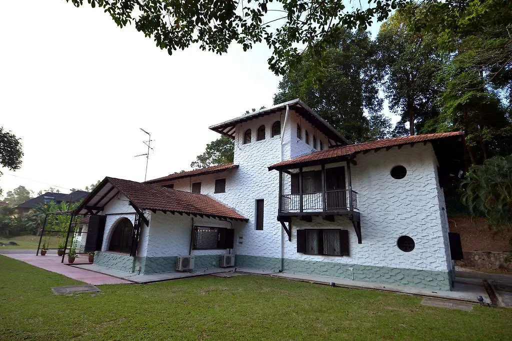 ג'והור בהרו Straits Hill Villa 0*, ג'והור בהרו מלזיה